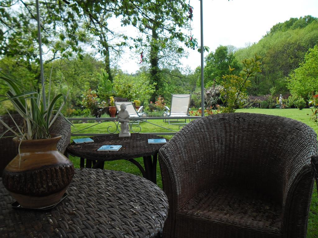 La Chevallerie B&B Isigny-le-Buat Exterior photo