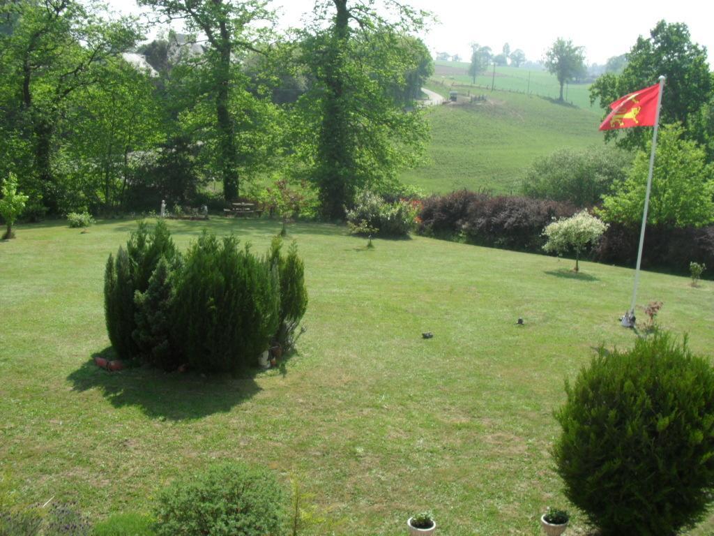 La Chevallerie B&B Isigny-le-Buat Exterior photo