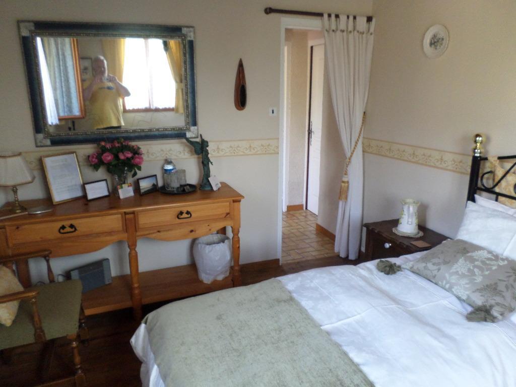 La Chevallerie B&B Isigny-le-Buat Exterior photo