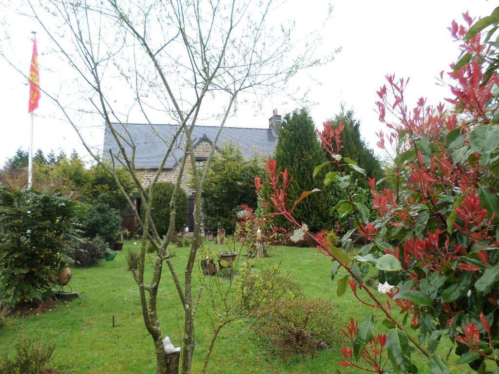 La Chevallerie B&B Isigny-le-Buat Exterior photo
